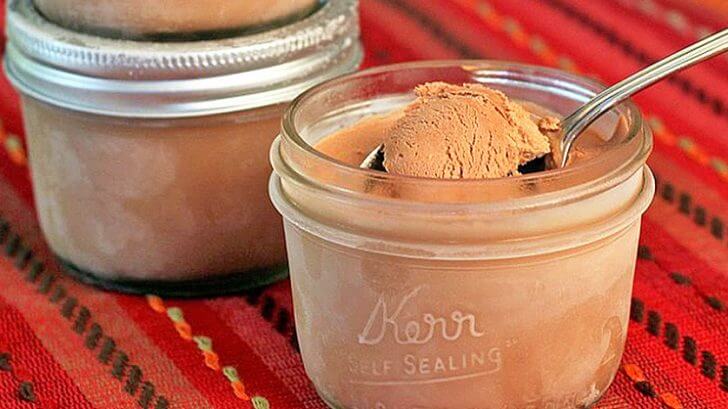 Keto Mason Jar Ice Cream